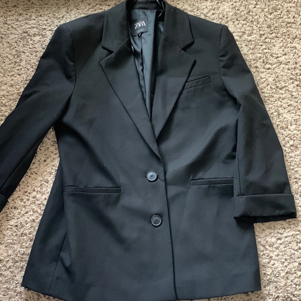 Zara women’s oversized blazer